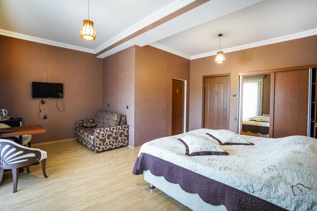 Natali Hotel Borjomi Ngoại thất bức ảnh