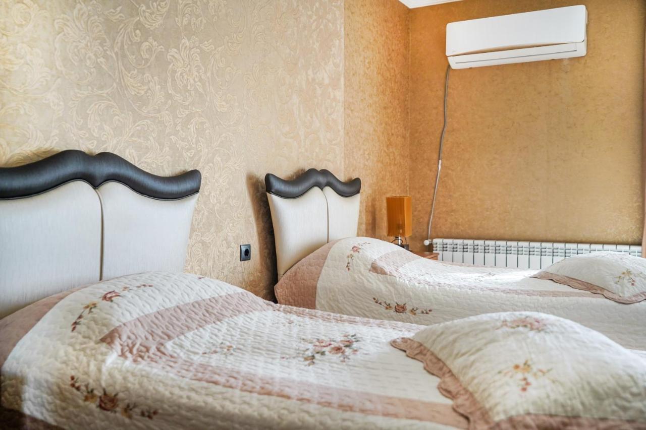 Natali Hotel Borjomi Ngoại thất bức ảnh