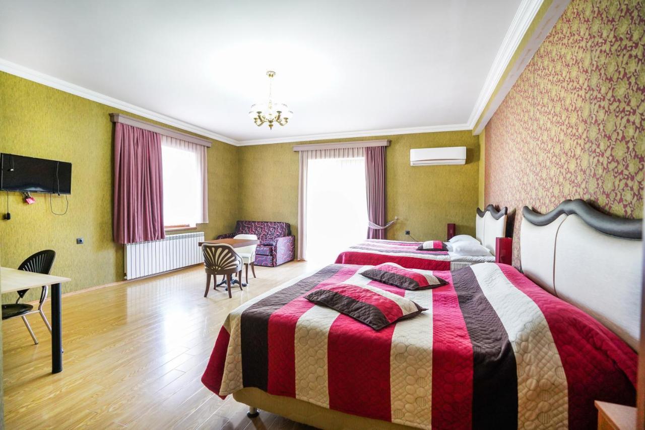 Natali Hotel Borjomi Ngoại thất bức ảnh