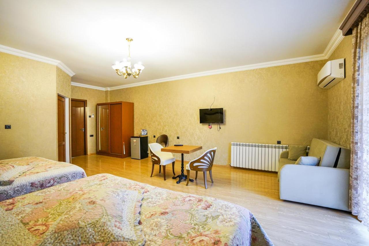 Natali Hotel Borjomi Ngoại thất bức ảnh