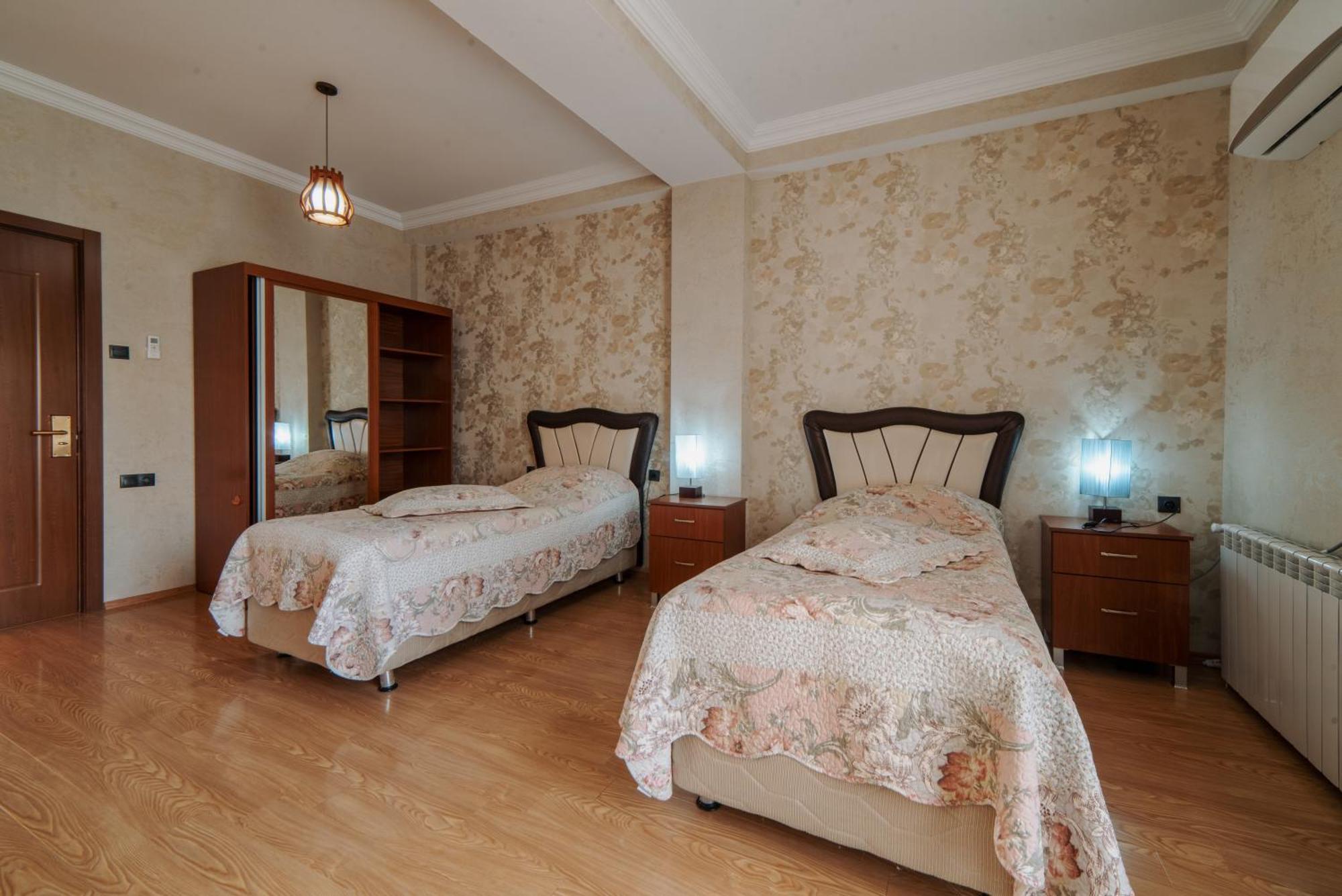 Natali Hotel Borjomi Ngoại thất bức ảnh